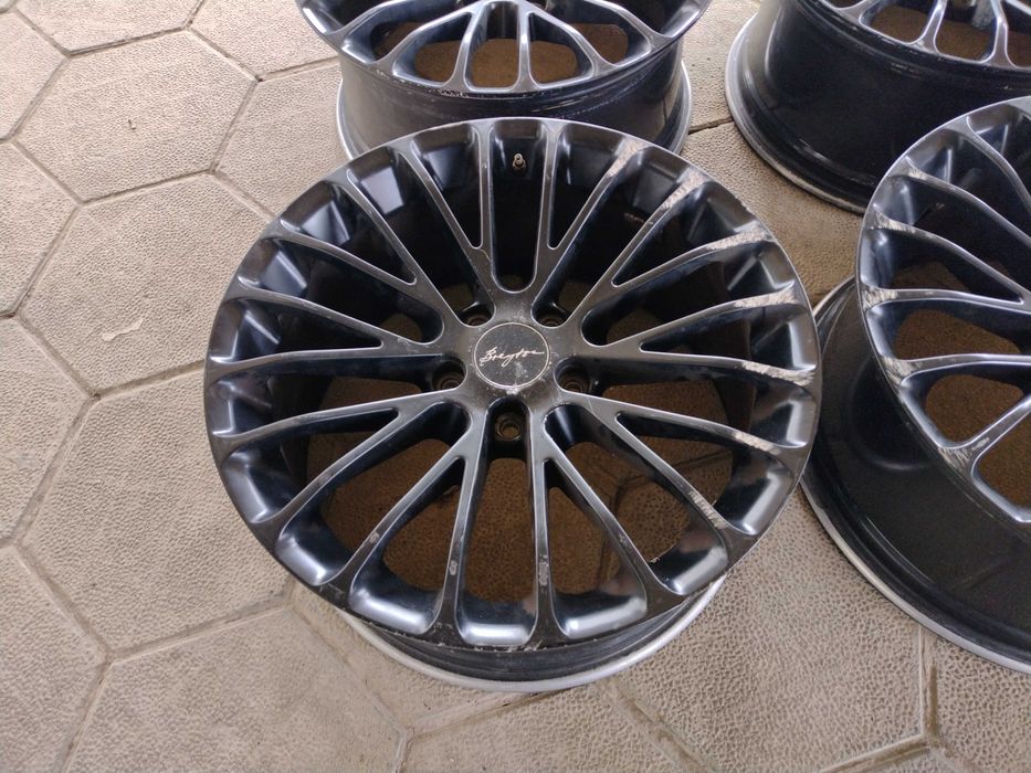 Breyton Race LS Matt Black 19'' 5x120