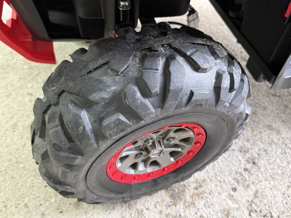 Atv electric pentru copii! Arată 9-10!