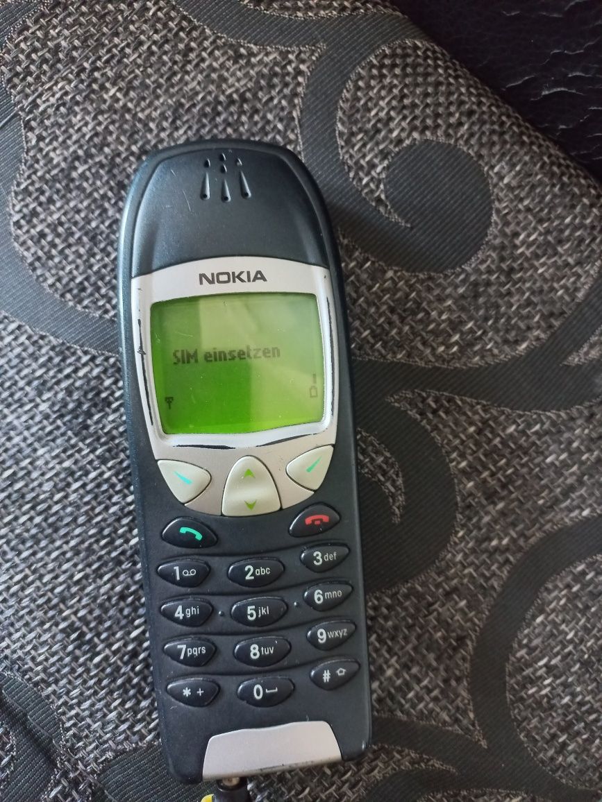 Nokia 6210 телефон