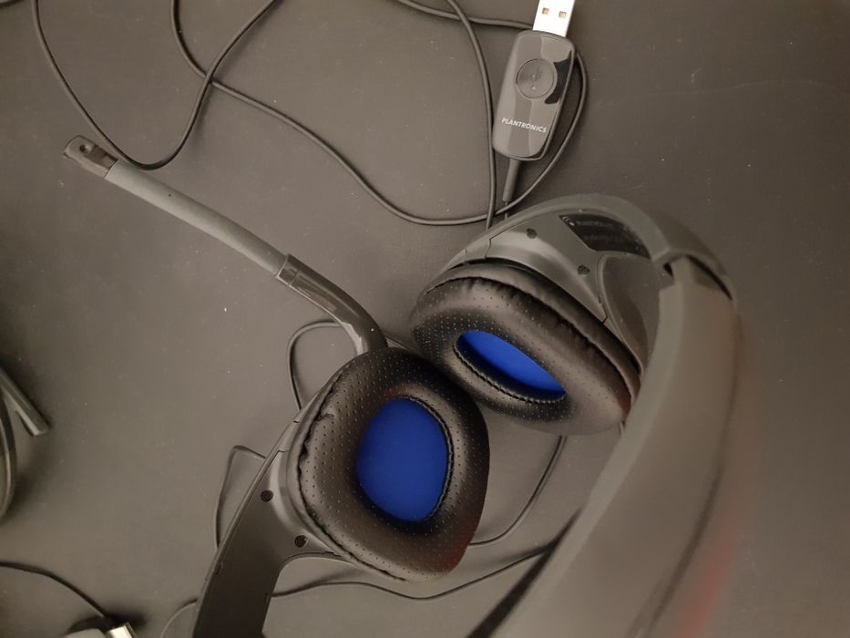 Casti Plantronics 655