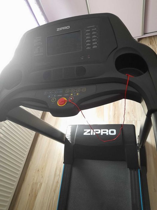 Vand banda de alergat putin folosita