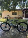 Bicicleta Mountain Bike