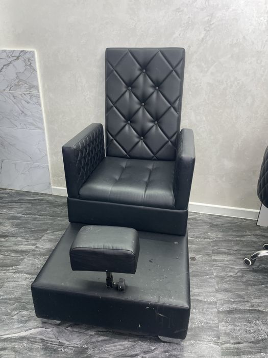 Педикюрное кресло