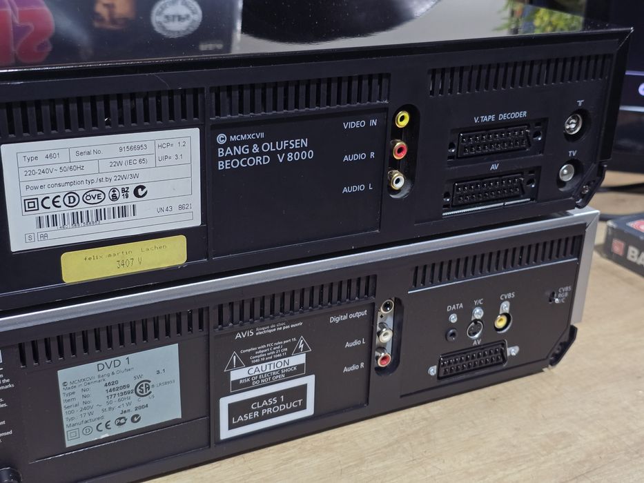 Sistem video BANG & OLUFSEN, vhs player beocord v8000, DVD 1