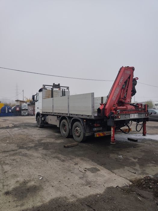 Închirieri camion cu macara prelata 7.5t