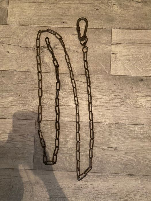 Толстая прочная цепь с хорошим карабином  для собаки