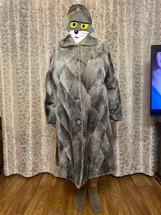 Шуба мутоновая в отличном состоянии