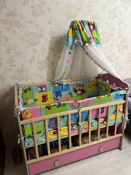Кровать манеж  для девочек