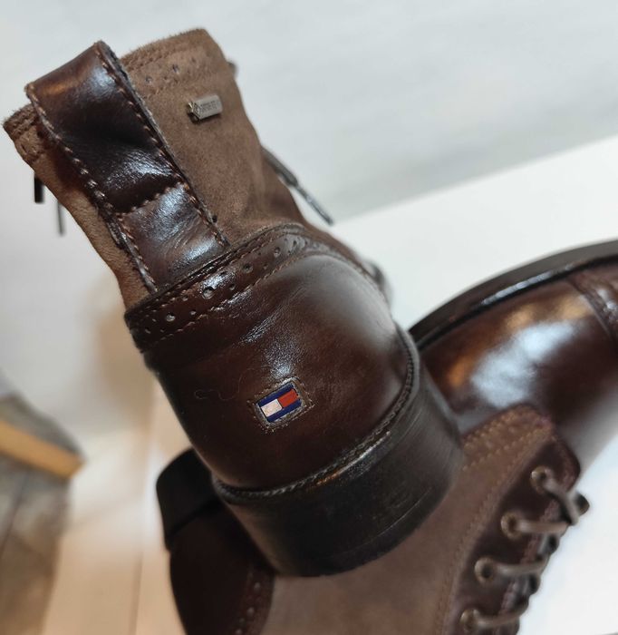Ghete lace up 42 42.5 cap toe Tommy Hilfiger piele naturala moale maro