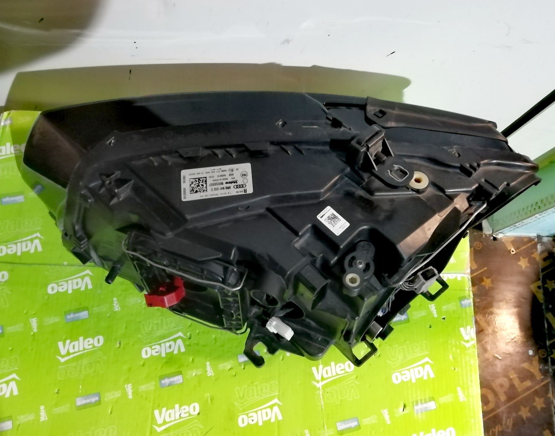 Фар Фарове за Audi Q5 / Ауди Кю5 AFS Bi-Xenon Led Facelift.
