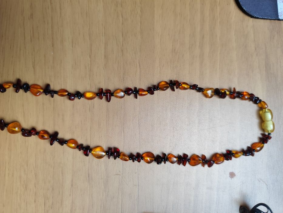 Бижута от натурален балтийски кехлибар