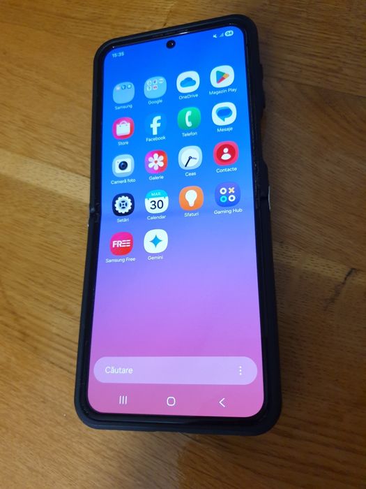 Vand telefon Samsung Z Flip 4  128 Gb