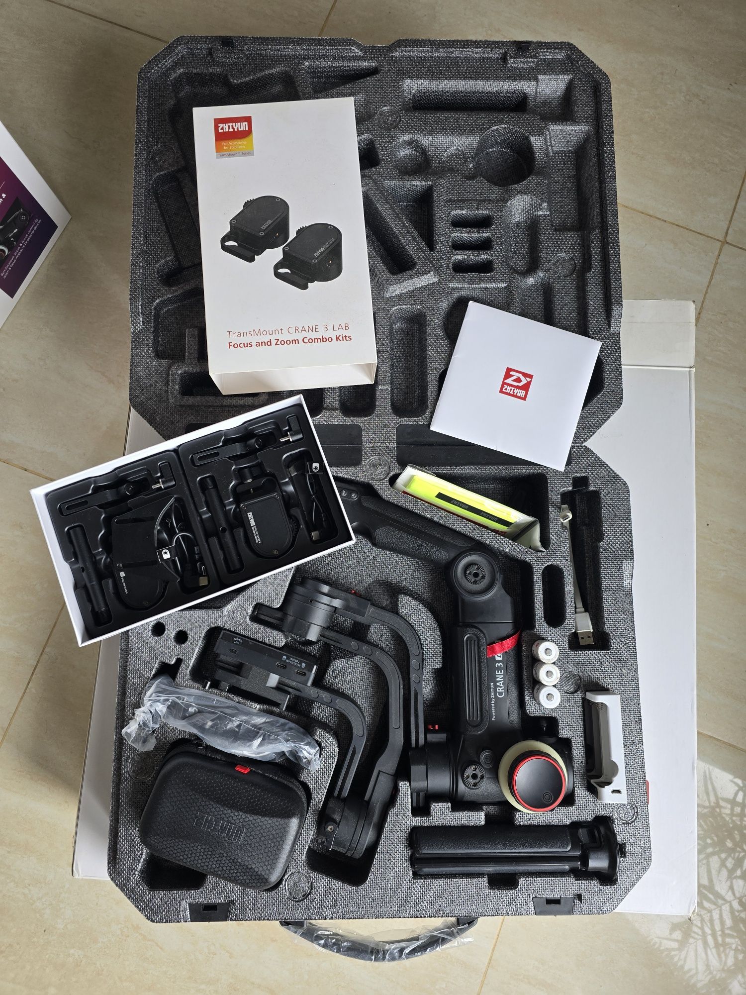 Stabilizator Gimbal Zhiyun 3 Lab Creator Pack, suport de telefon, Tran