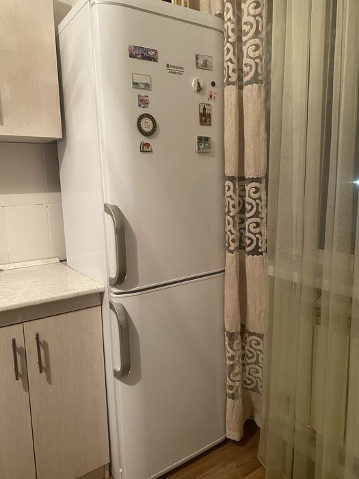 Продается холодильник