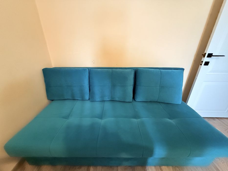 Продам диван в отличном состоянии