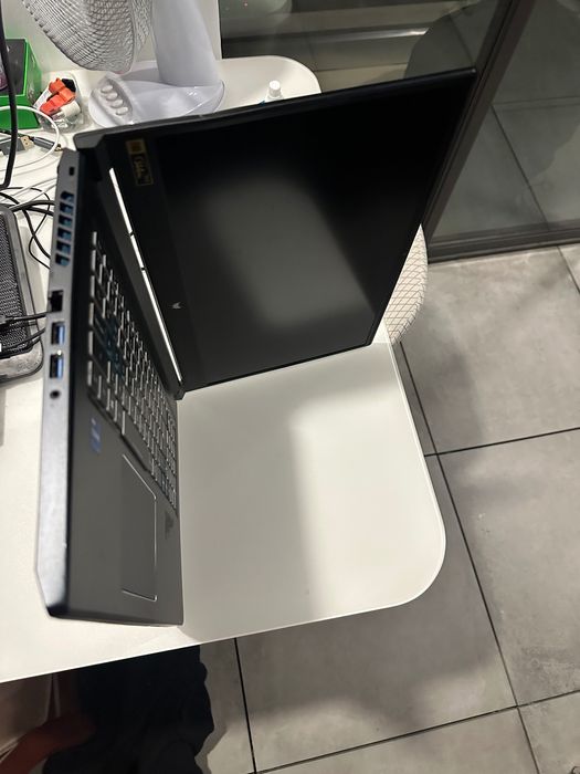 Acer predator Helios 300 HP(317-55)