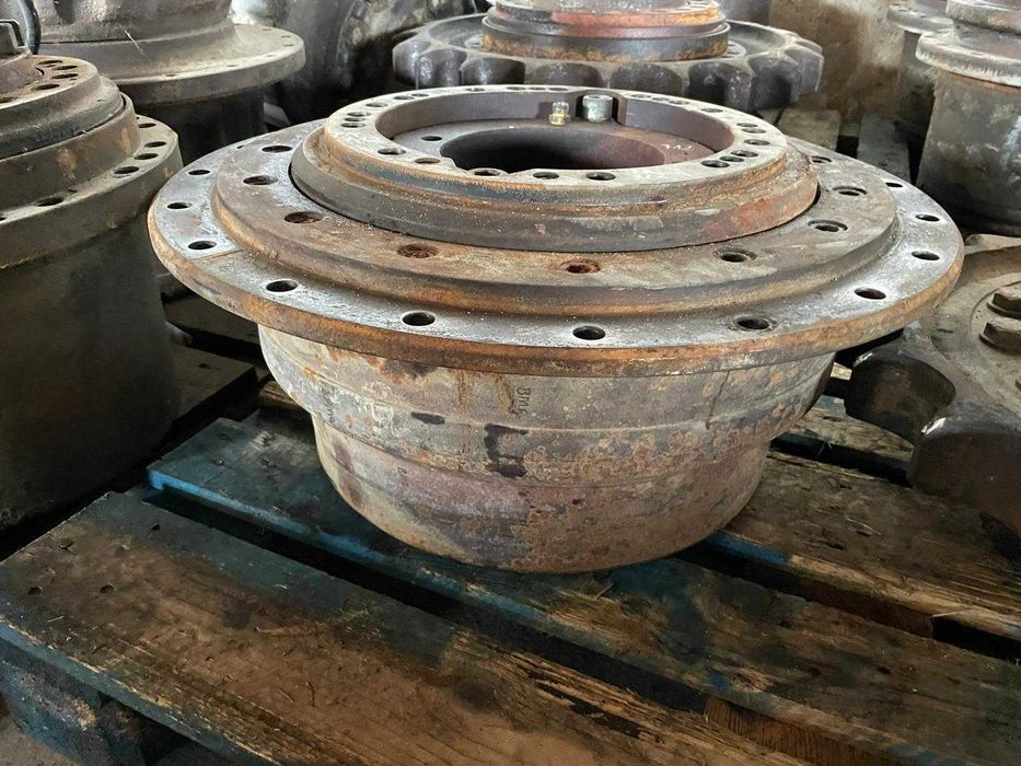 Transmisie finala buldozer Liebherr 712