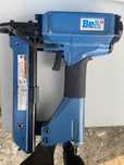 Capsator pneumatic profesional BEA T25 Typ 155