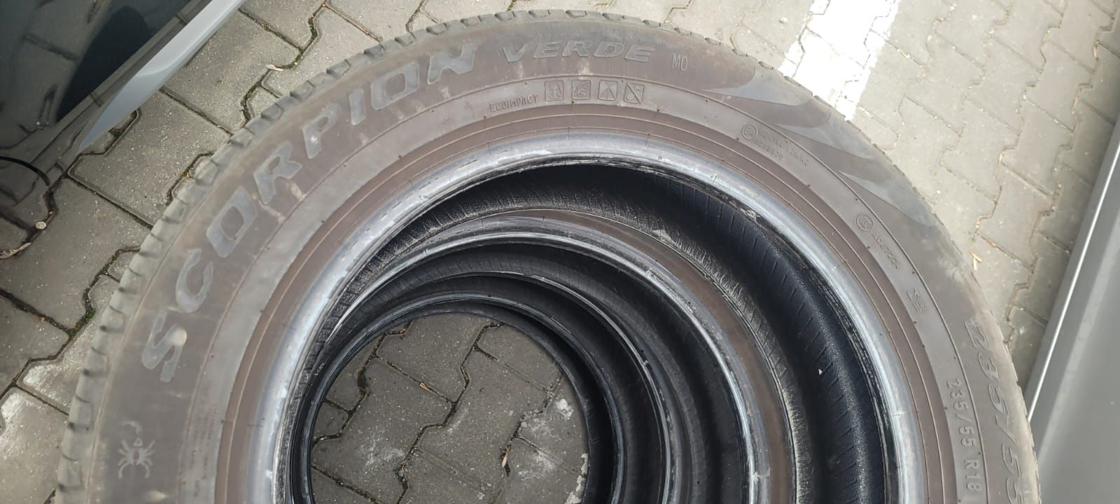 Vând Cauciucuri  Pirelli Scorpion second hand