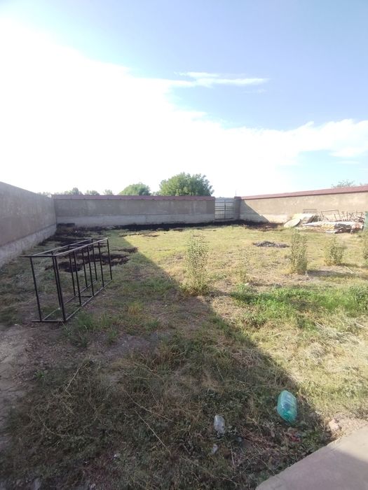 Сергели Получудес мах 12 соток сотилади. Ориентир Ахмад жу́жа