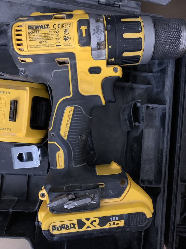 Dewalt DCD795 bormasina filetanta