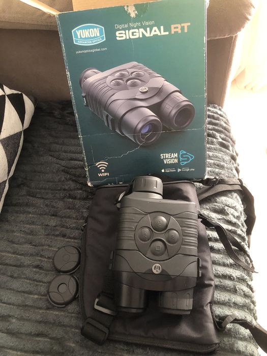 Binocular Yukon Rusesc Night Vision Bate 800m