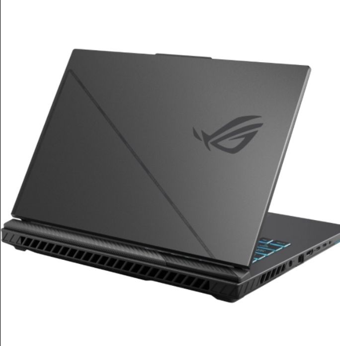 Лаптоп ASUS ROG Strix G16