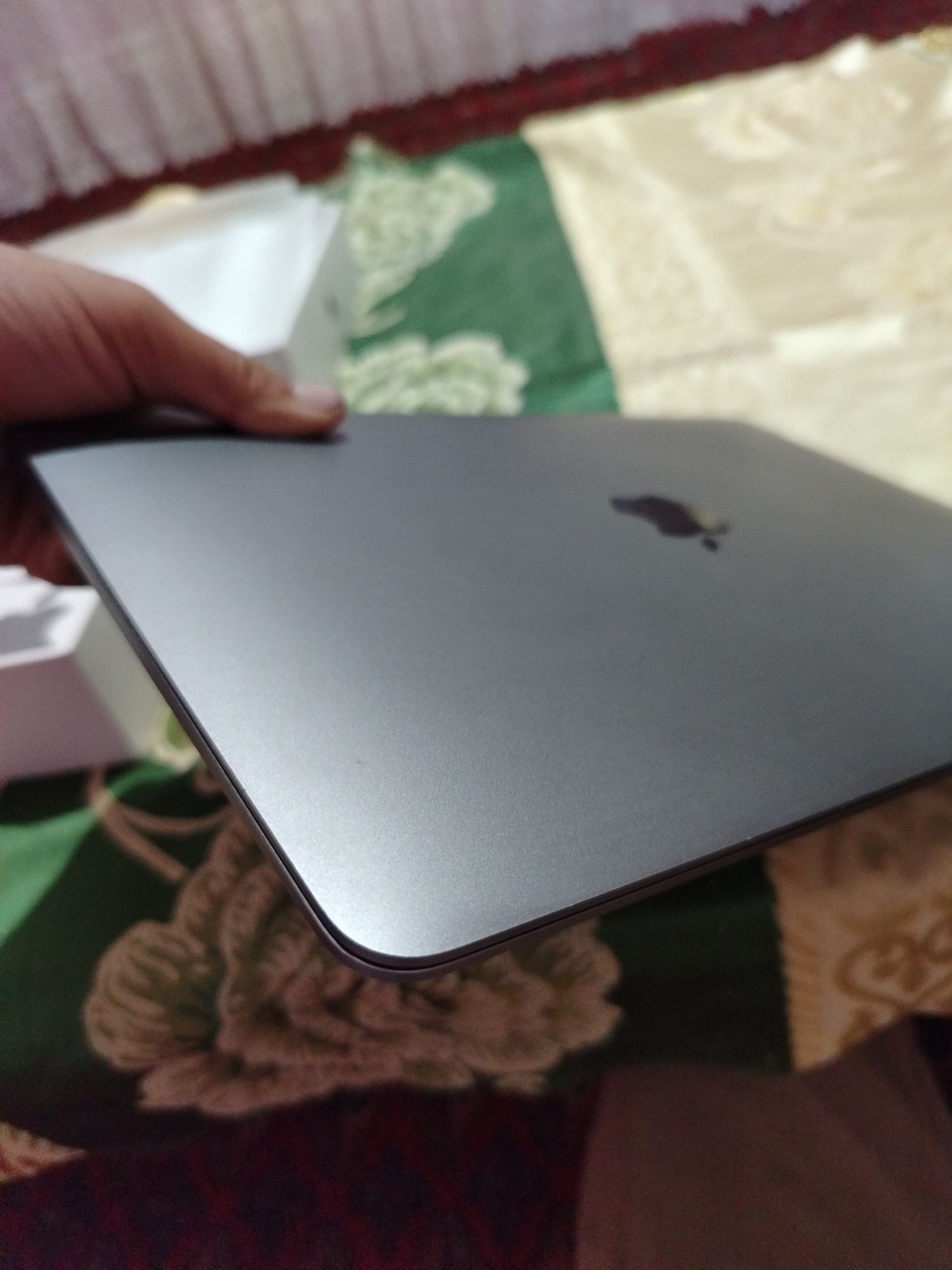Makbook Air M1  2020