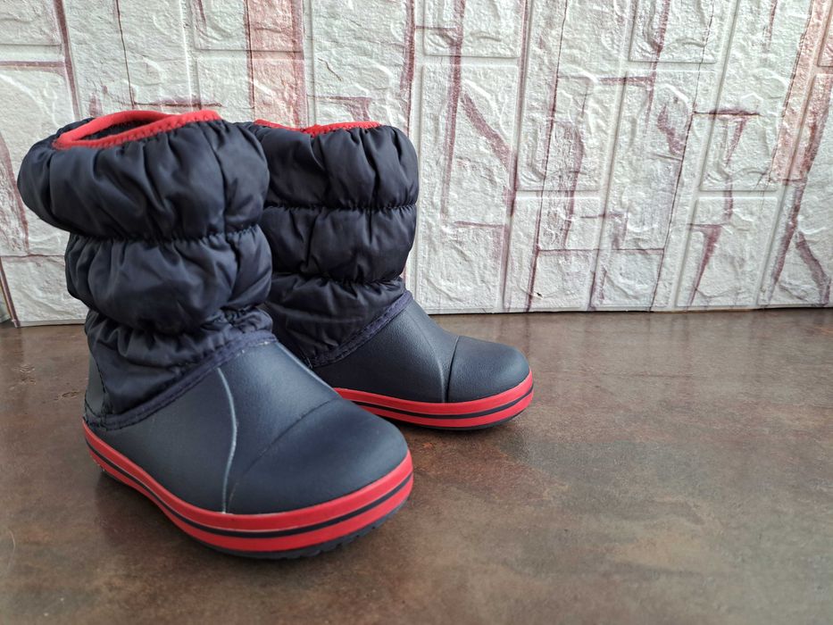 детски ботуши,зимни обувки,боти,апрески,Crocs номер25 за момче