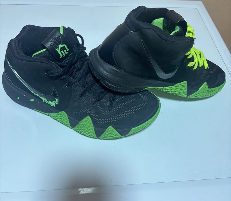 Nike kyrie 4 halloween