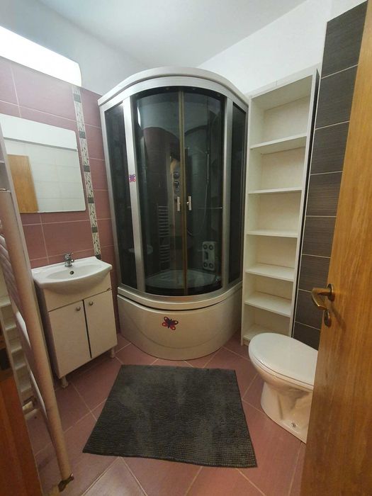 PF Inchiriez apartament cu 3 camere in Cluj Napoca, str. Edgar Quinet