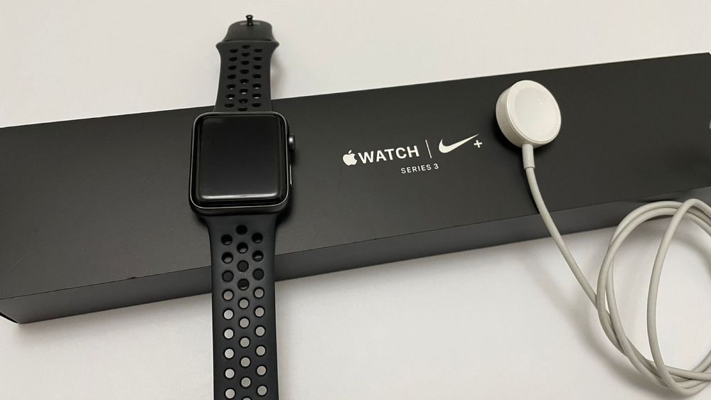 Apple Watch Series 3 Nike 42 mm Space Gray