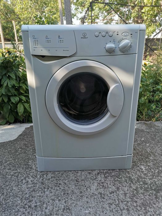 Пералня Индезит за части