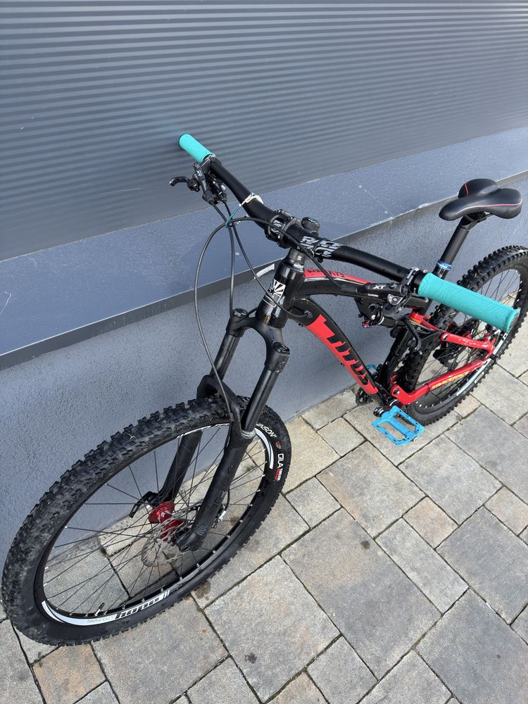 Bicicleta Titus enduro