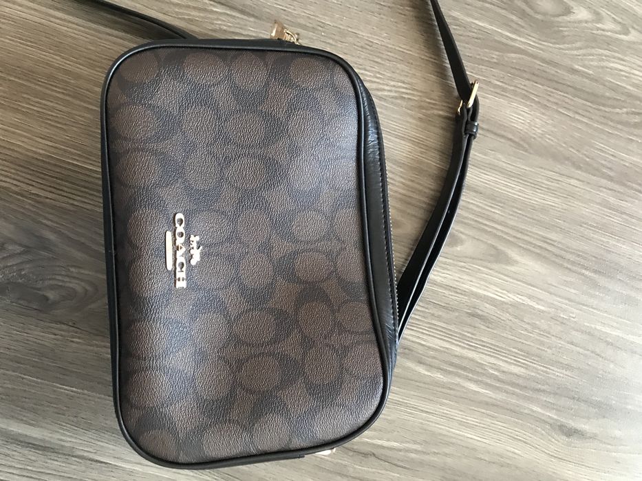 Оригинални чанти Coach, Marc O’Polo, Massimo Dutti