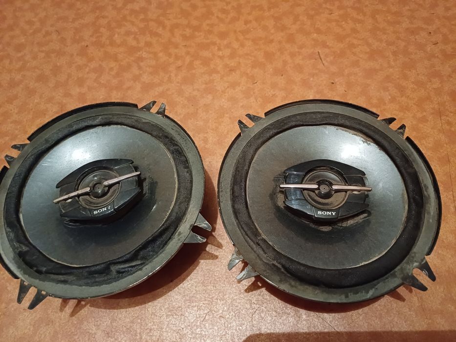 Динамики б/у в хорошем состоянии. 4000тыс за каждую пару.