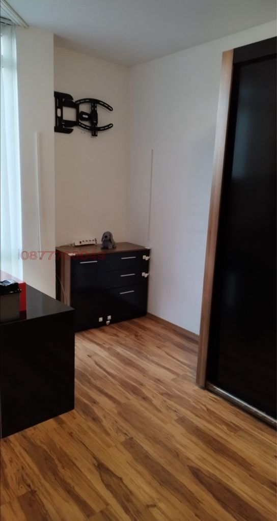 Дава се под наем Тристаен апартамент в Ботевград - 72 кв.м за 550 € - Снимка #7