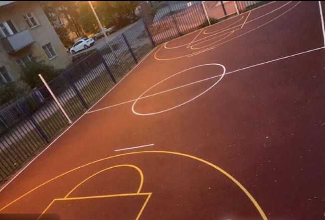 Rezina qoplama — sport va bolalar maydonchasi uchun