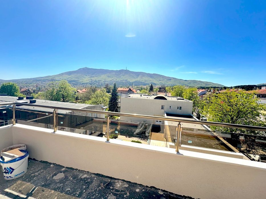 Продава се Тристаен апартамент в София, Студентски град - 144 кв.м за 160 €/кв.м - Снимка #1