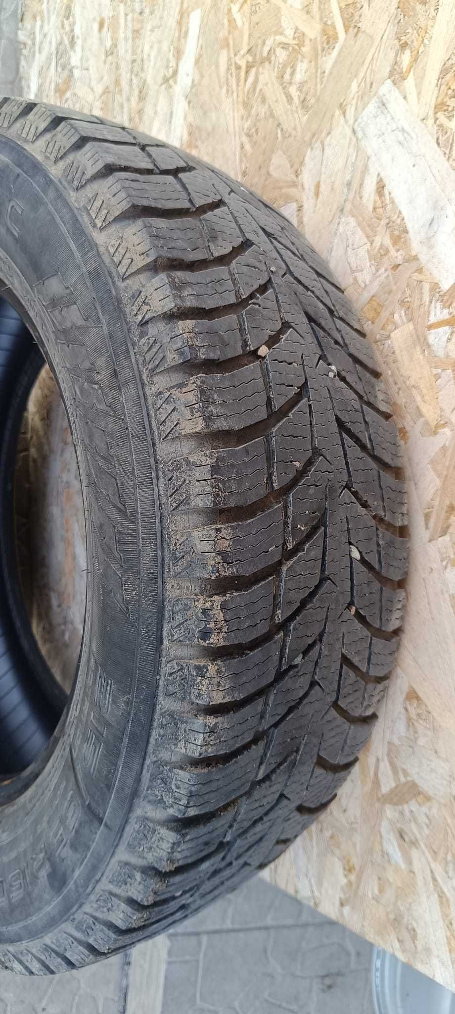 Anvelope 215/65/16c 2021