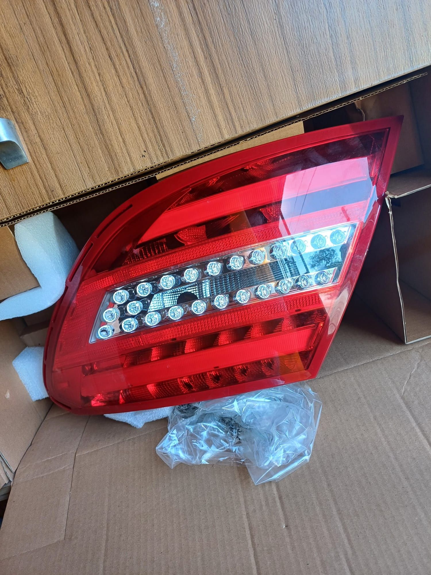 Десен стоп за Mercedes w204