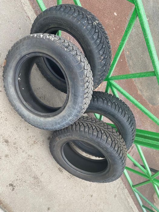 Продам шины 195/65/15