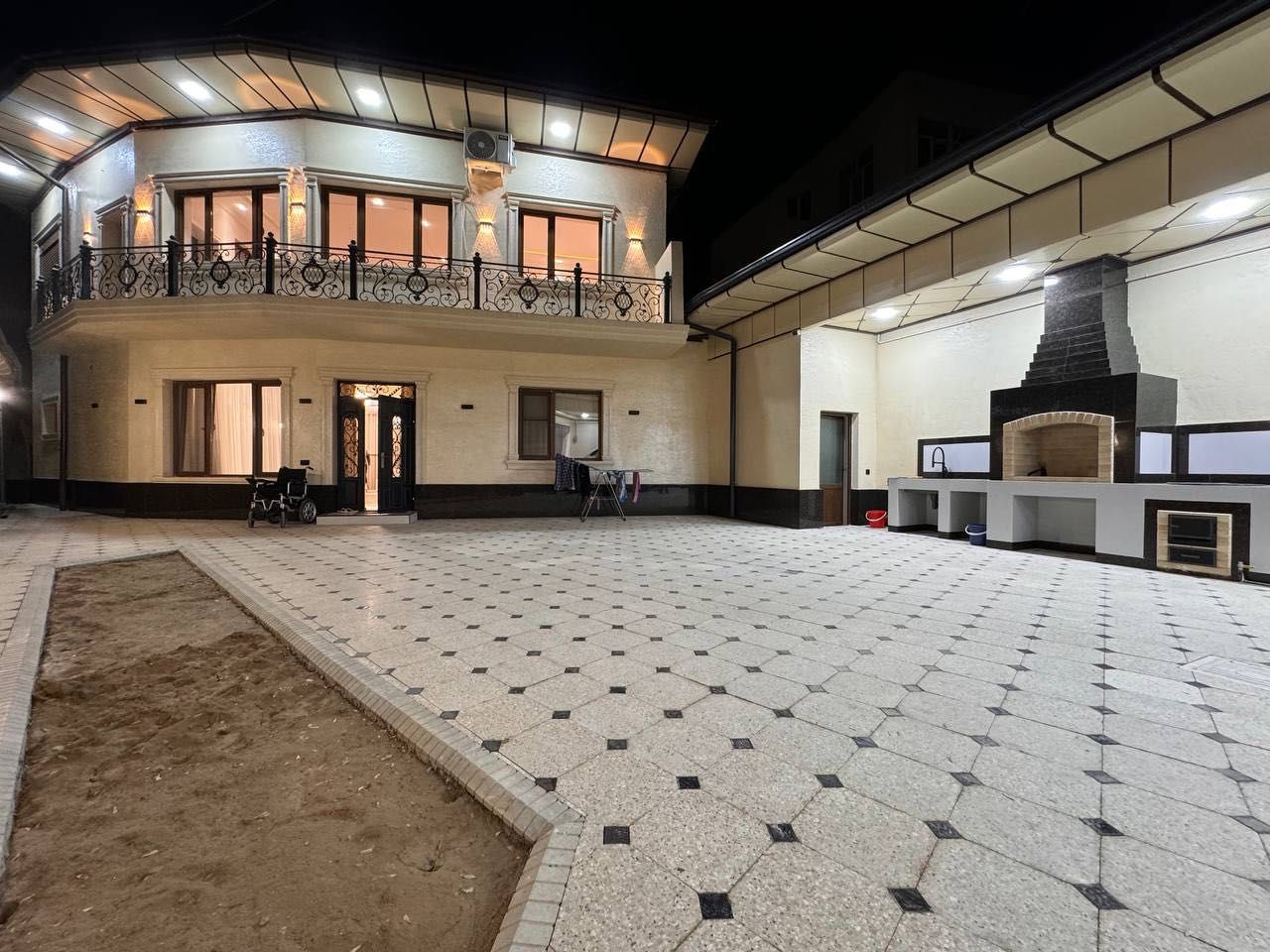 Sayram Village: Буз Базар: БИЙ | Дом - 3,2 сотки: 5 комнат: 213 м²