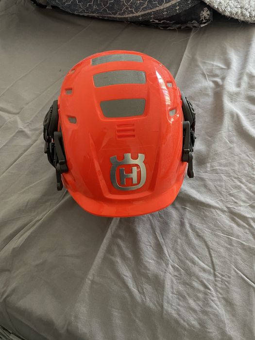 Casca forestiera Husqvarna Technical