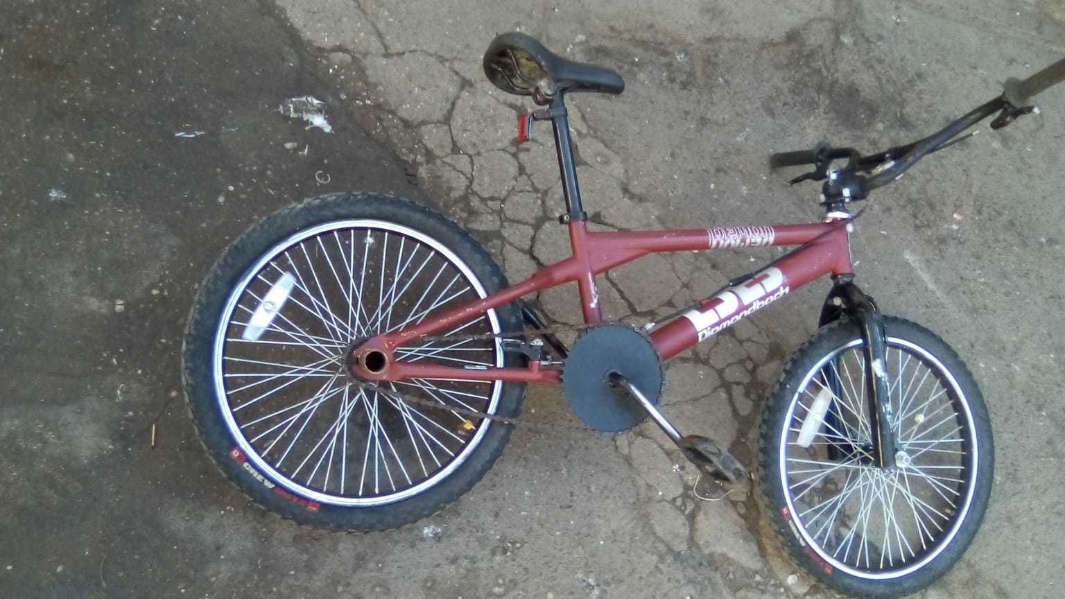bicicleta BMX 20 inch