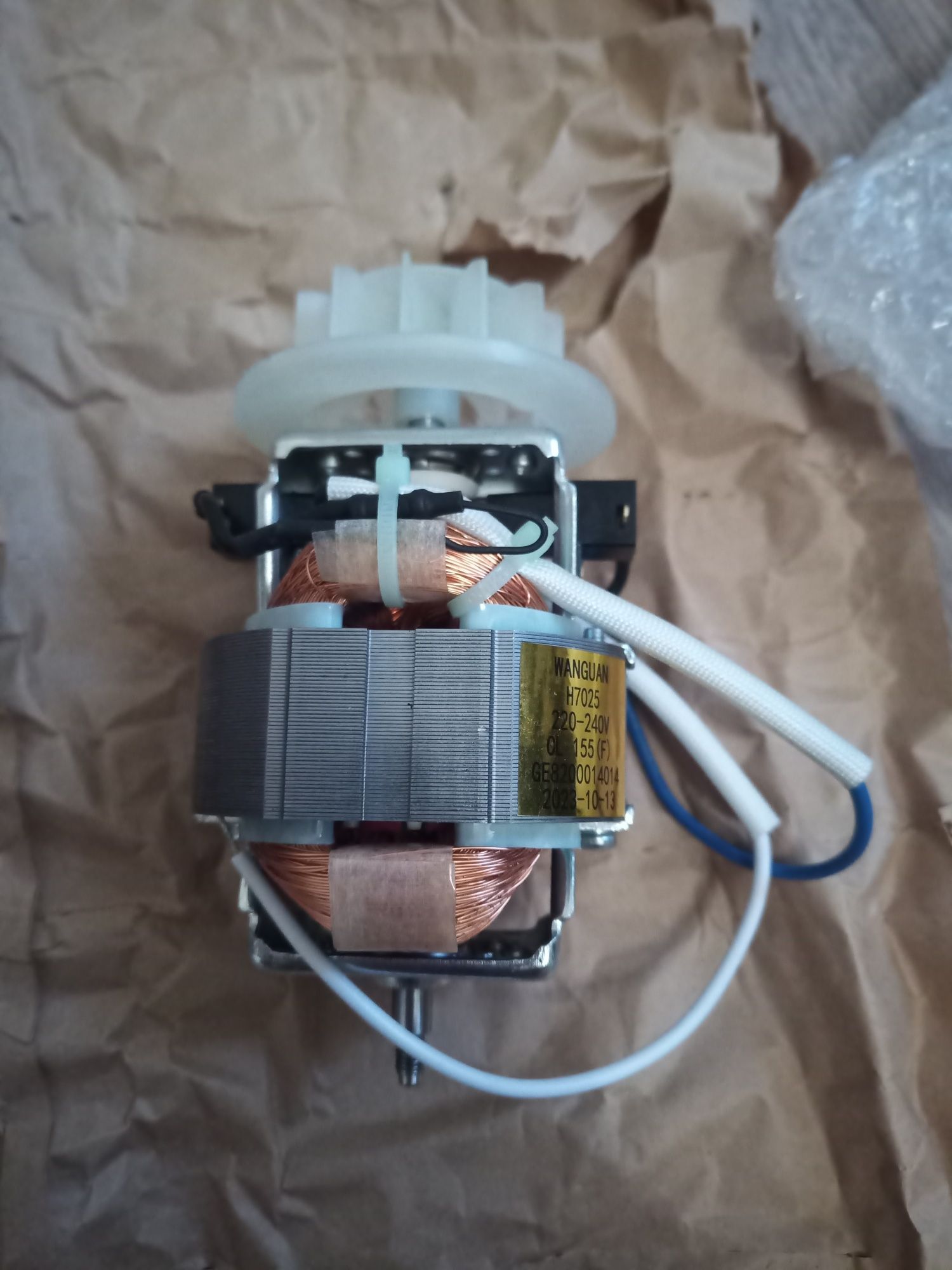 Двигатель блендера Moulinex MS-651396 (H7025)