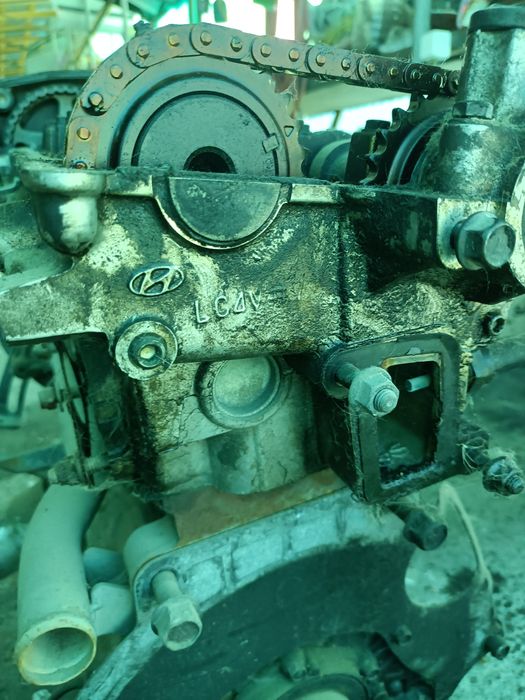 Chiuloasă Hyundai 1.6  benzina an fabr 2005