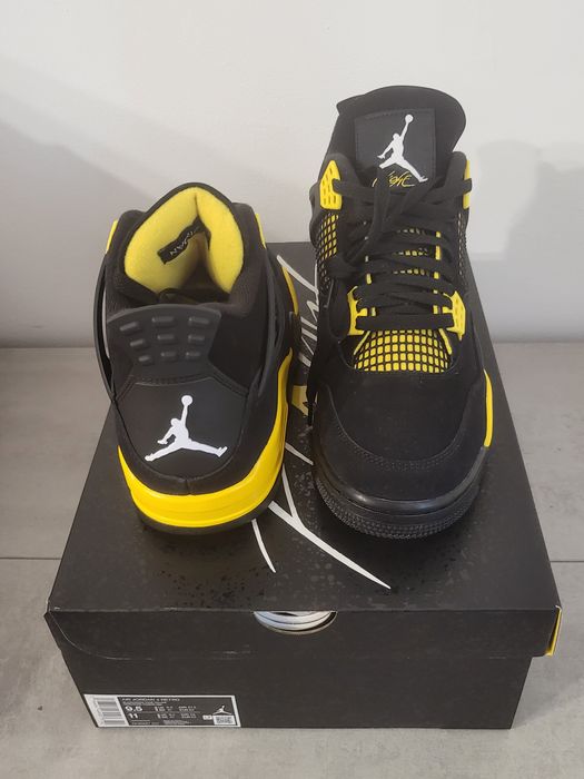 Jordan Retro 4 Thunder