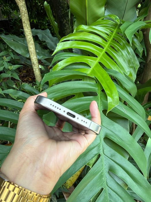 iPhone 15 PRO MAX / 98% Viata Bateriei / Accept Schimburi