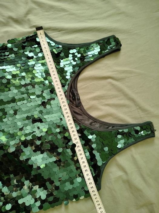 Rochie cu paiete/ verde/ mărimea M